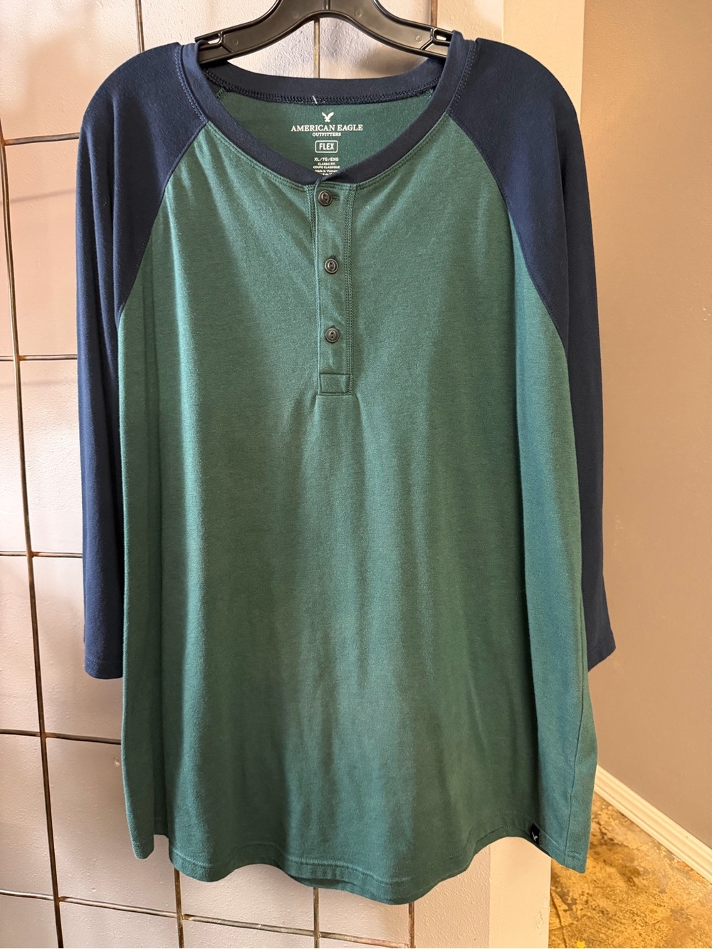 American Eagle Outfitters Green and Navy Baseball Henley Shirt